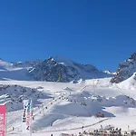 Ronalds Sankt Leonhard im Pitztal